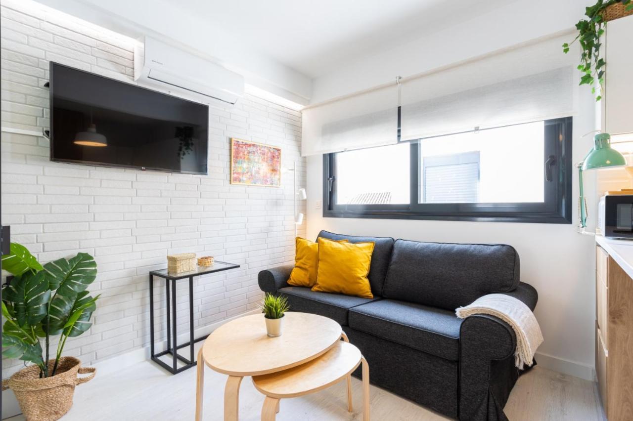 Suite Home Cervantes Málaga Esterno foto